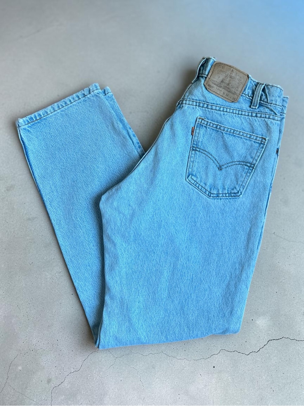 Levi’s 550 Relaxed Fit Jeans Men’s 34x34 Light Wash 100% Cotton Denim